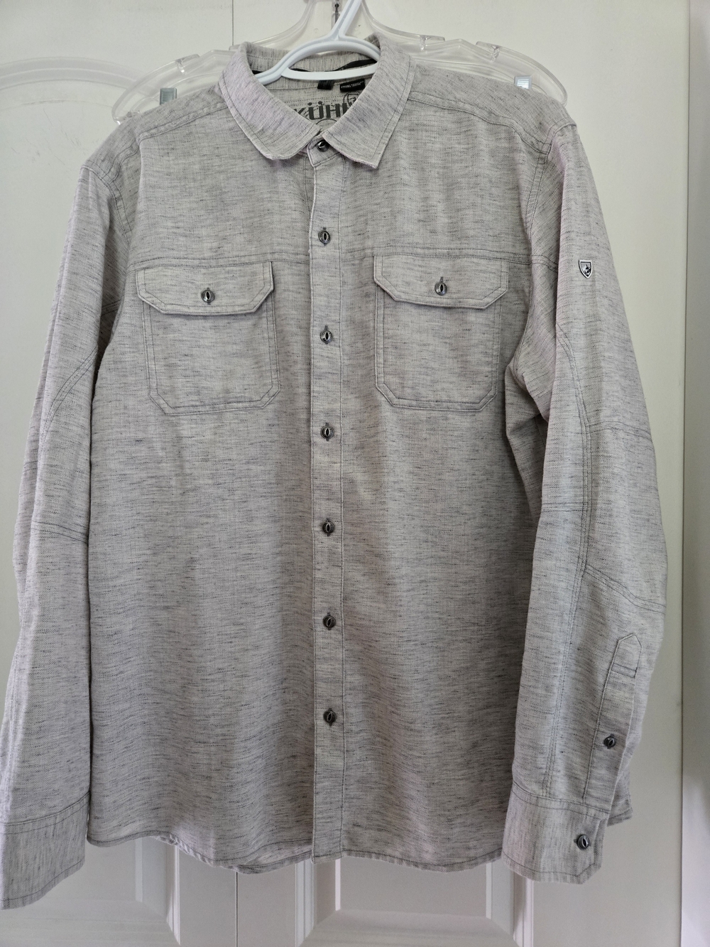 Kuhul Mountain Grown Men's Light Gray Button-Up Shirt